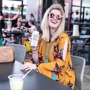 Meet your Posher, Jackie